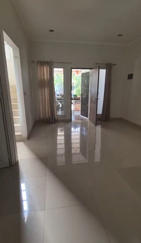 Best Price. Rumah bagus Catelya Residence, Ciater Serpong