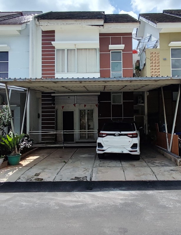 Best Price. Rumah bagus Catelya Residence, Ciater Serpong