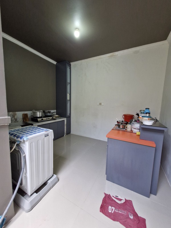 2 Milyar-an Rumah Citraland Royal Park - Emerald Mansion - Lokasi Dekat Gwalk , Unesa - Special Lebar 10 Meter - Surat SHM