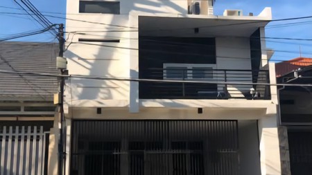Dijual Rumah Kost Aktif 3 Lantai Darmo Permai Utara Surabaya Barat