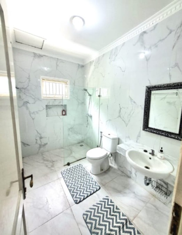 Dijual rumah cantik di Hook lokasi strategis premium lebak bulus 