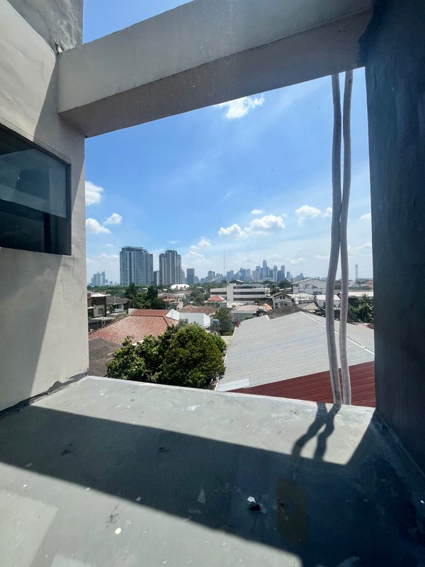  Dijual Rumah siap huni di Permata Hijau Mansion