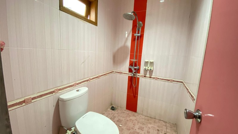 Rumah dijual di Pondok Labu - cocok untuk kos kosan, aman dan strategis