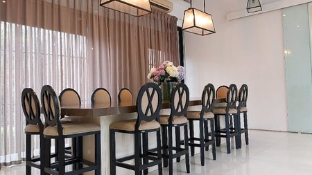 Rumah 2 lantai, lokasi  tenang dan hangat, elite, di Radio Dalam, Jakarta Selatan