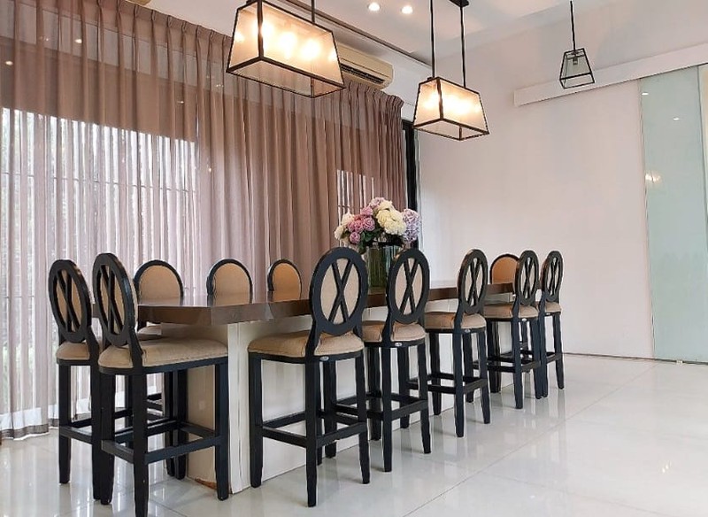 Rumah 2 lantai, lokasi  tenang dan hangat, elite, di Radio Dalam, Jakarta Selatan