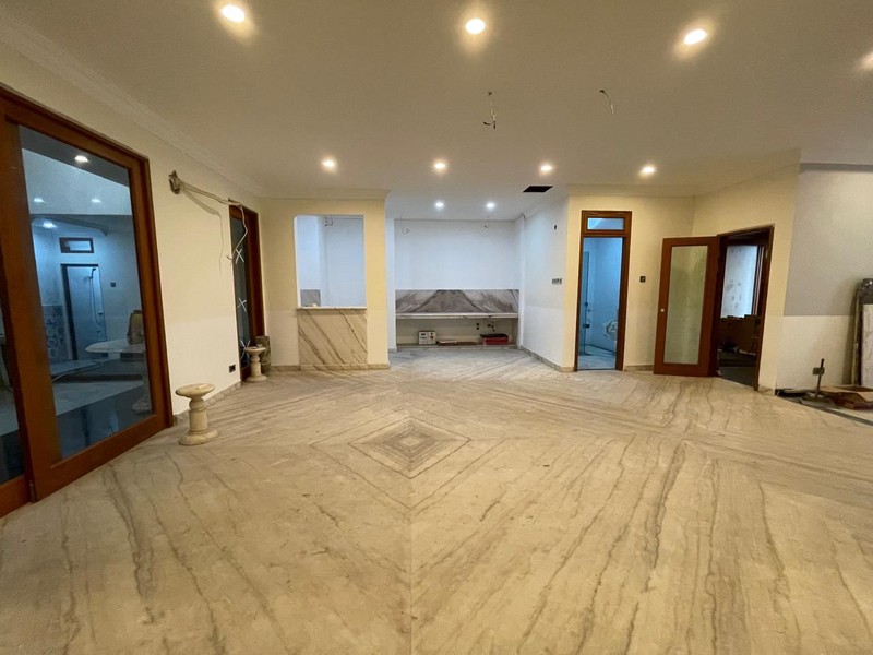 DIJUAL RUMAH MEWAH VILLA SENTRA RAYA CITRALAND SURABAYA BARAT