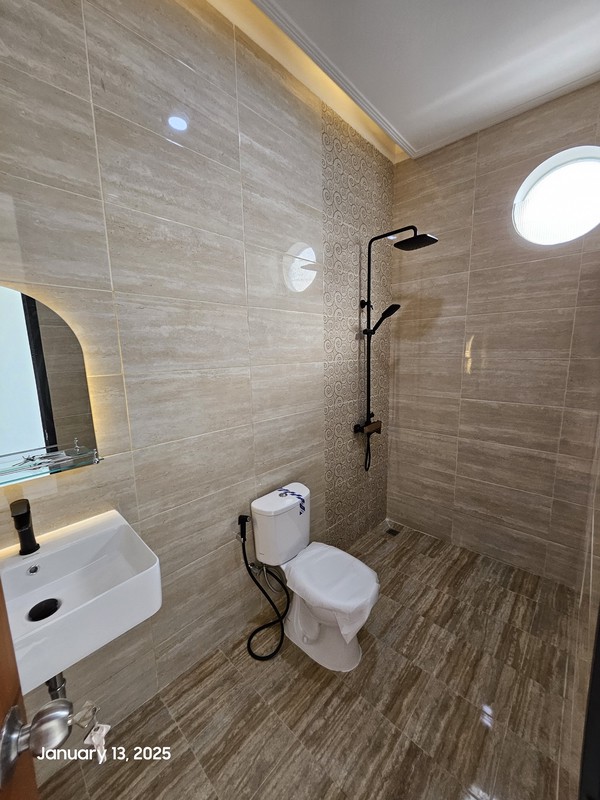 Rumah Baru 3Lantai Diarea Mega Cinere, Akses Gatte Toll Brigif