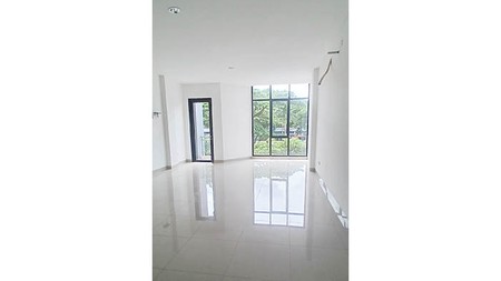 Disewa Ruko New East jakarta Garden City, Cakung