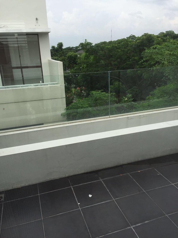 JUAL RUMAH SIAP HUNI GRAHA NATURA SBY BARAT