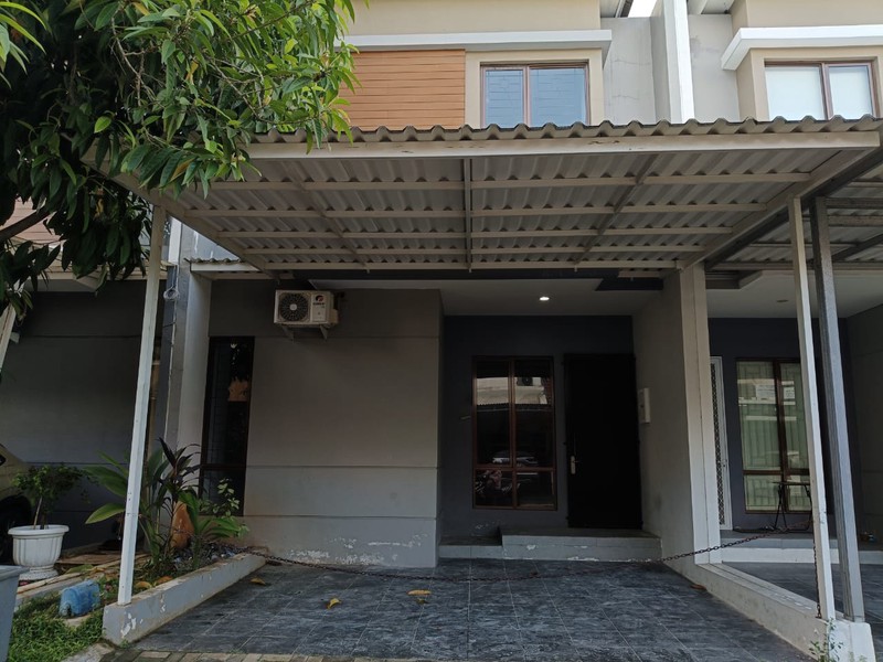 Rumah dalam Cluster 2 Lantai SHM Siap Huni @Graha Tangerang Selatan