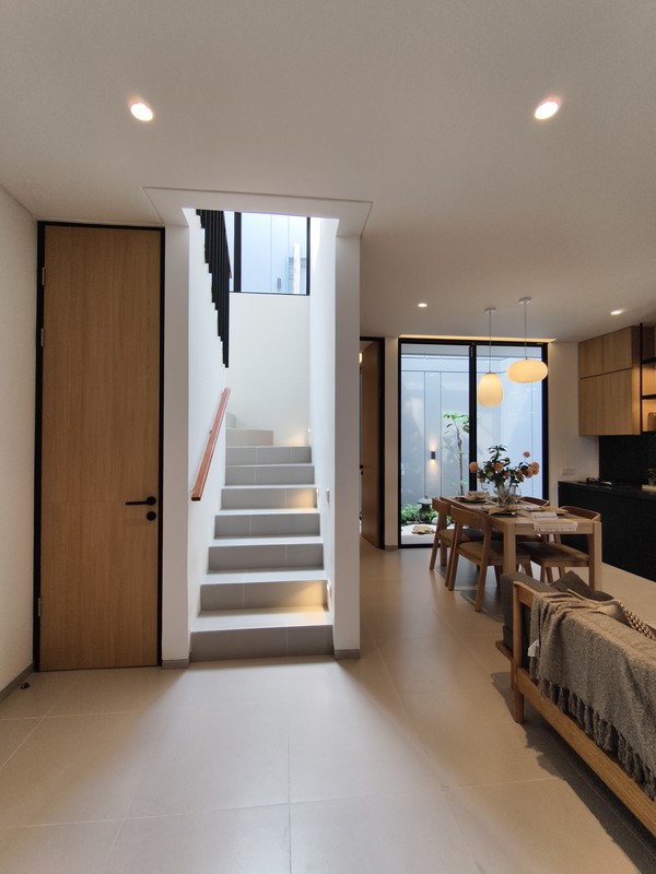 Central Park MERR Surabaya - Hunian Modern Dekat Pusat Kota & Bandara Juanda