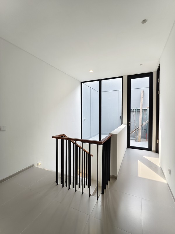 Central Park MERR Surabaya - Hunian Modern Dekat Pusat Kota & Bandara Juanda