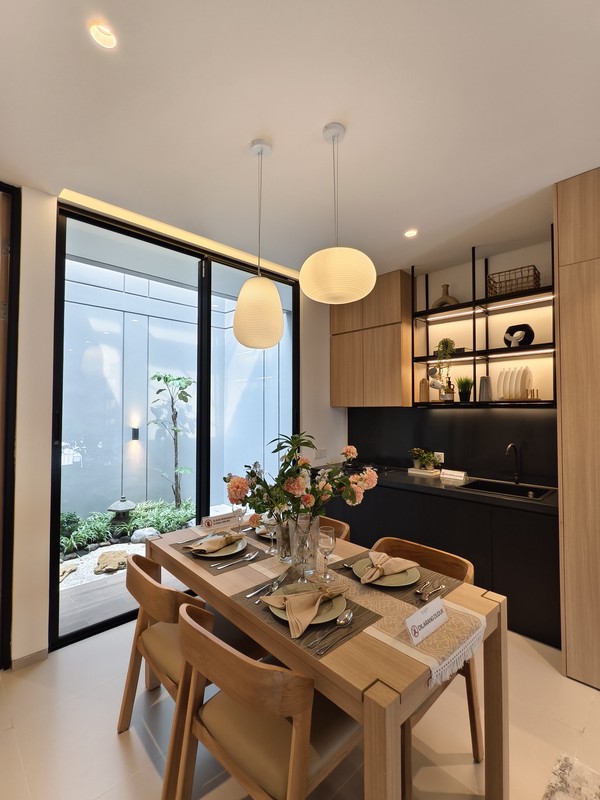 Central Park MERR Surabaya - Hunian Modern Dekat Pusat Kota & Bandara Juanda