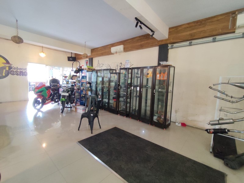 Disewakan Ruko 2 Lantai, Area Kampus Tambak Bayan, Dekat Kampus Atmajaya, Caturtunggal, Depok, Sleman