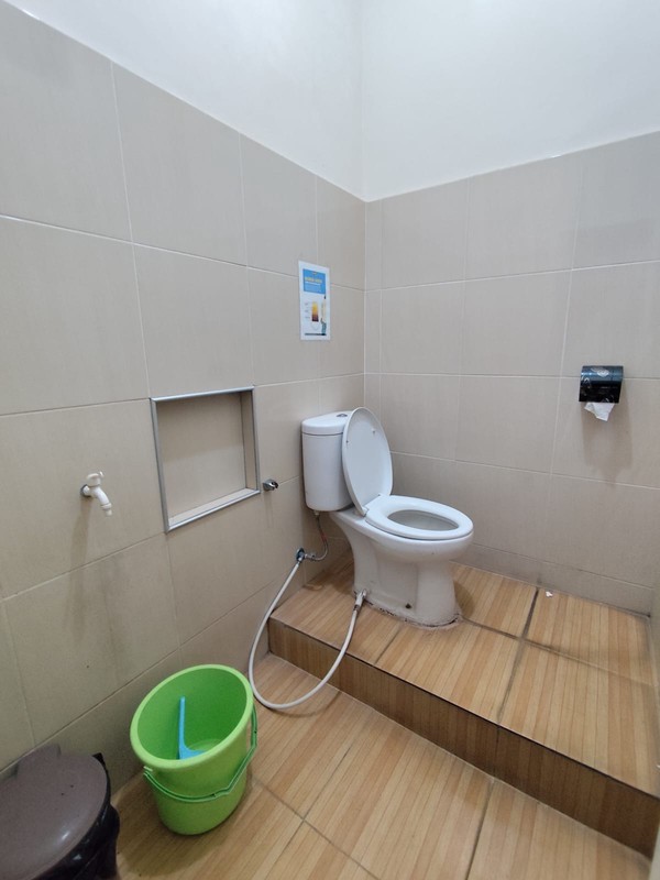 Disewakan Ruko 2 Lantai, Area Kampus Tambak Bayan, Dekat Kampus Atmajaya, Caturtunggal, Depok, Sleman