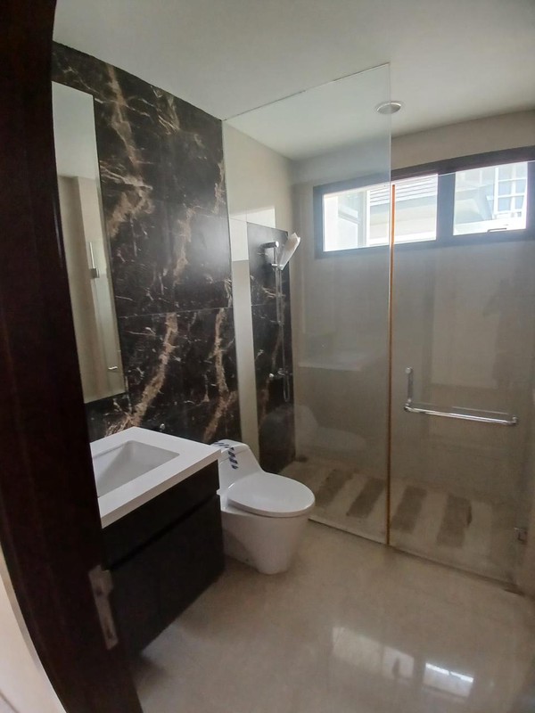 Rent. Rumah mewah Navapark Lancewood, BSD