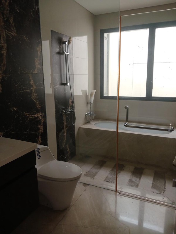 Rent. Rumah mewah Navapark Lancewood, BSD