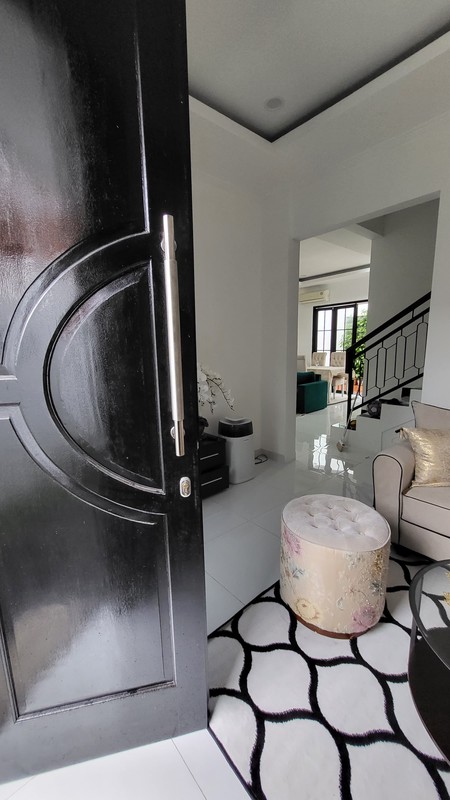 Hot Price. Rumah mewah Pamulang Permai 2, Pamulang