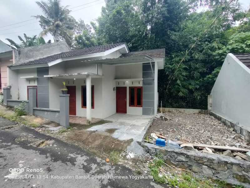 Rumah Tinggal Siap Huni Lokasi Strategis di Bangunjiwo Kasihan Bantul 