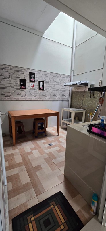 Dijual Rumah Mansion Nine Lakarsantri Wiyung Surabaya  Bonus FULL FURNISHED dekat Wisata Bukit Mas, Greenlake Citraland , Pakuwon Mall