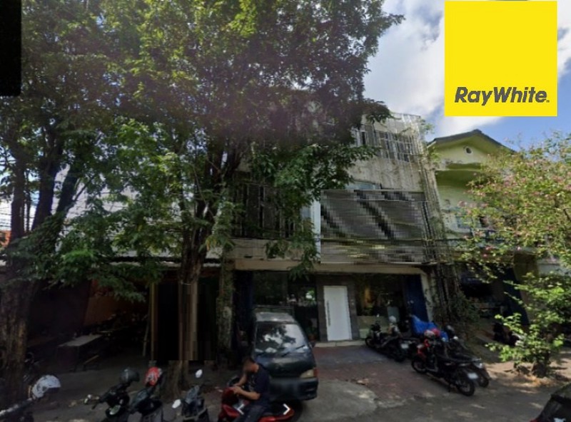 Disewakan Ruko 3 lantai di Raya Manyar Surabaya