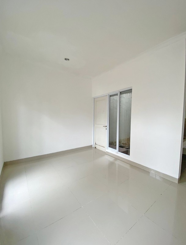 Rumah Rapih 2 lantai di Malibu Village Gading Serpong