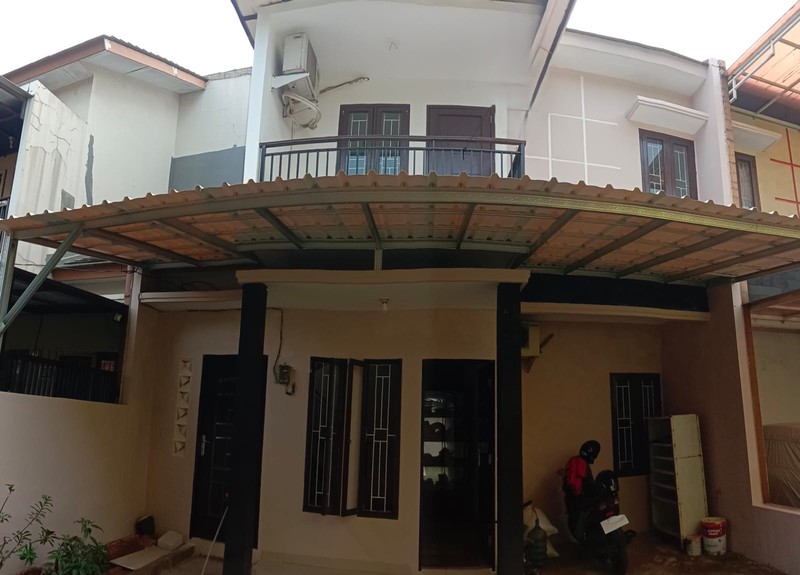 Rumah Strategis di Kampung Rambutan - Ciracas, Jakarta Timur