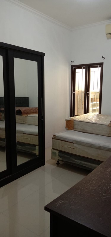 Rumah Strategis di Kampung Rambutan - Ciracas, Jakarta Timur