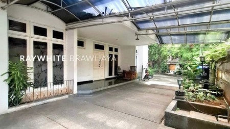 Rumah Lama Lokasi Strategis Area Brawijaya Kebayoran Baru