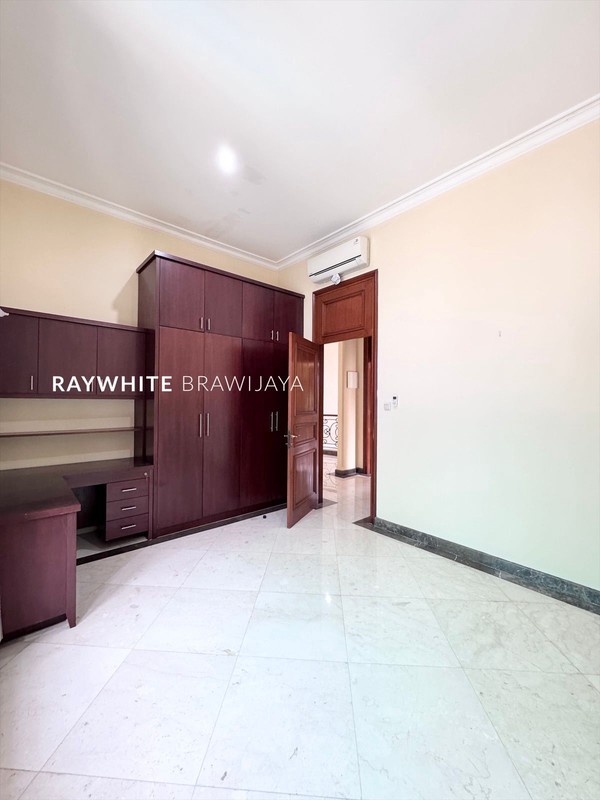 Rumah Siap Huni Area Brawijaya Kebayoran Baru