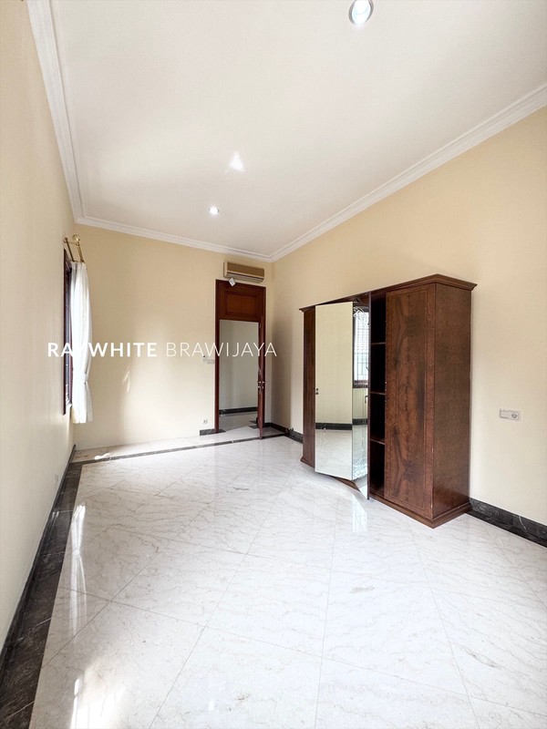Rumah Siap Huni Area Brawijaya Kebayoran Baru