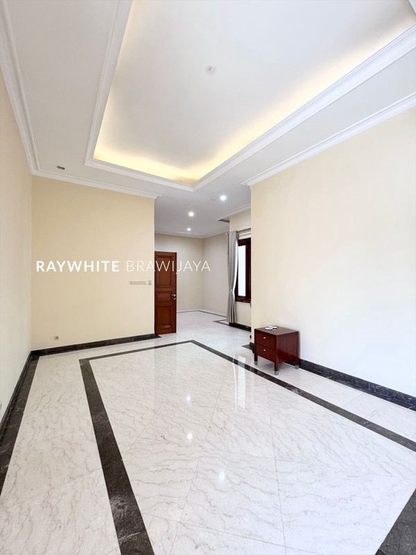 Rumah Siap Huni Area Brawijaya Kebayoran Baru