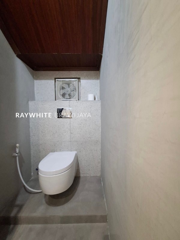 Brand New House Modern Area Pondok Indah