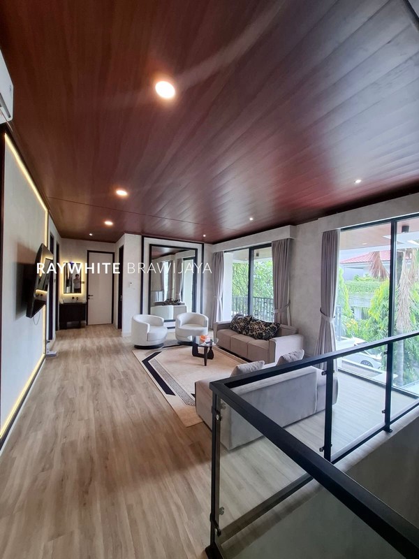 Brand New House Modern Area Pondok Indah