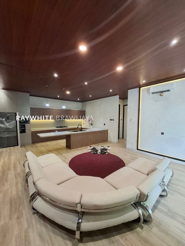 Brand New House Modern Area Pondok Indah