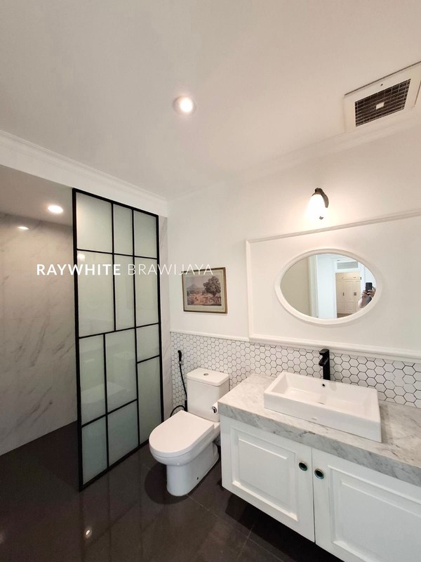 Rumah Mewah Siap Huni Area Niaga Duta Pondok Indah