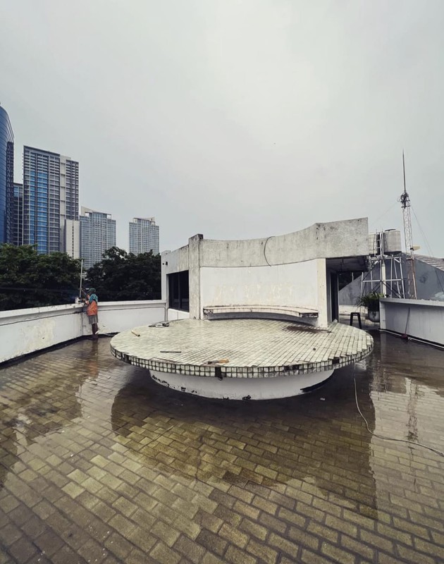 Dijual murah rumah Hook Jalan Bintang Diponggo di Surabaya 