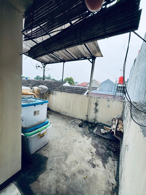 Rumah Bagus Di Kuricang Bintaro Jaya Sektor 3 Kota Tangerang Selatan