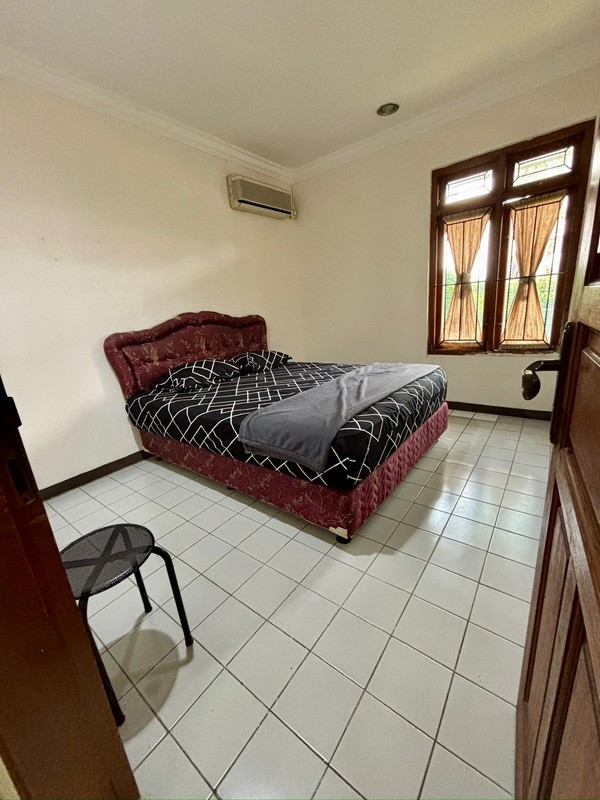 Rumah Bagus Di Kuricang Bintaro Jaya Sektor 3 Kota Tangerang Selatan