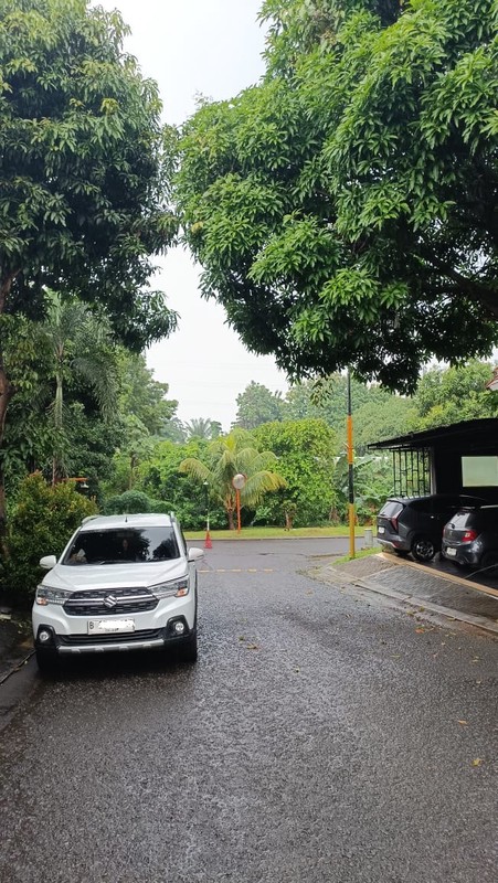 Rumah Minimalis di Legenda Wisata Cibubur