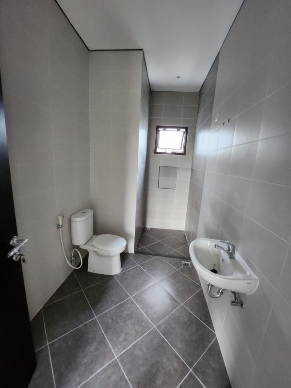 Dijual Rumah Siap Huni Royal Residence Wiyung - Cluster Depan