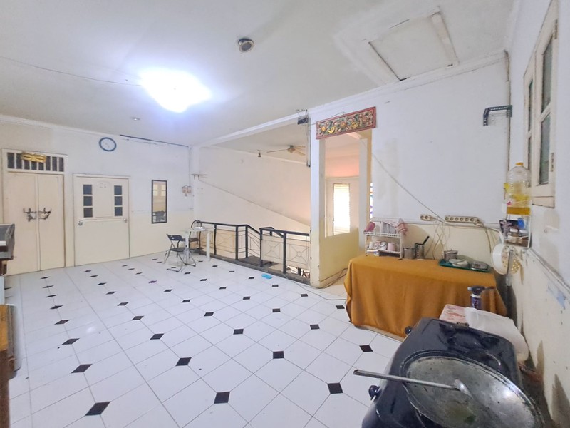 Rumah klasik di Blok S Kebayoran Baru, dekat SCBD Tendean Wolter