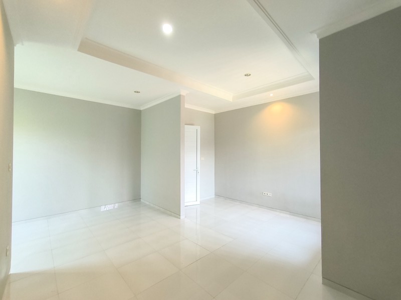 Rumah Bagus,dalam cluster di Bintaro Jaya 9