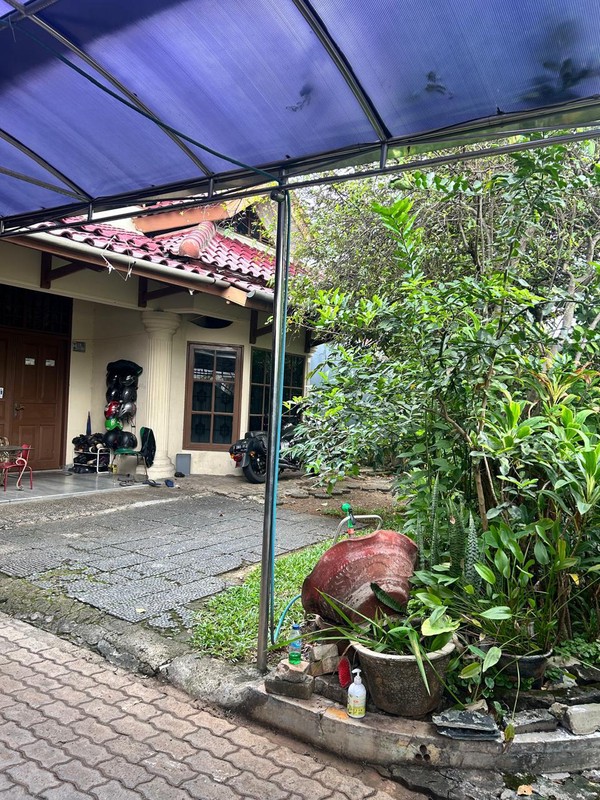 Rumah Hitung Tanah Area Cipete