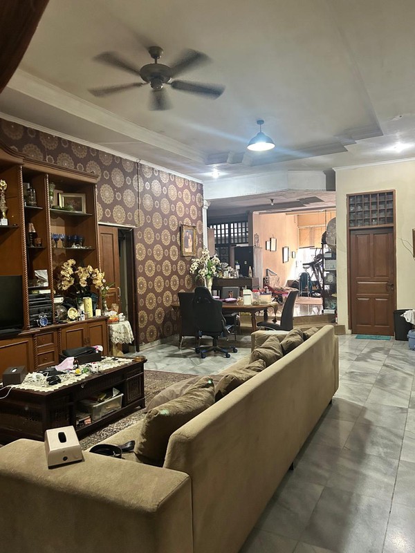 Rumah Hitung Tanah Area Cipete