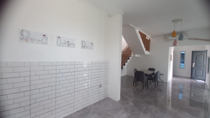 Rumah Minimalis, HOOK dan Siap Huni @Oriana Permata, Bintaro