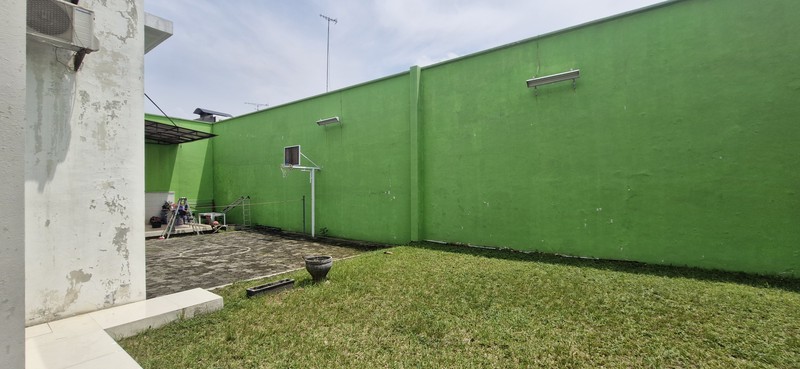 Rumah Gandeng 2lt di Boulevard Kota Wisata Cibubur