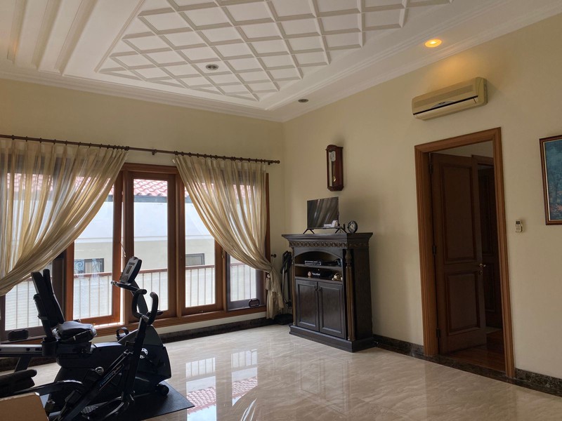 Dijual Harga Masuk Akal, Rumah di Taman Diponegoro Lippo Karawaci Tangerang