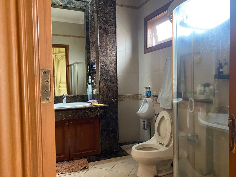 Dijual Harga Masuk Akal, Rumah di Taman Diponegoro Lippo Karawaci Tangerang