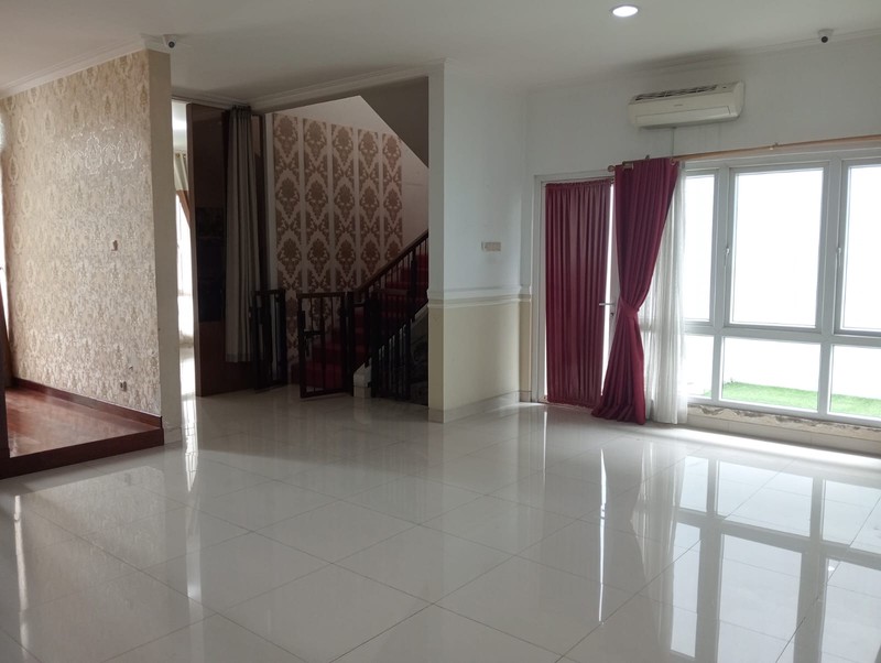 Rumah Mewah, Lux, Siap Huni, Strategis, Bisa KPR, Harga Nego